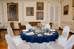 01_salon_arturo_prat