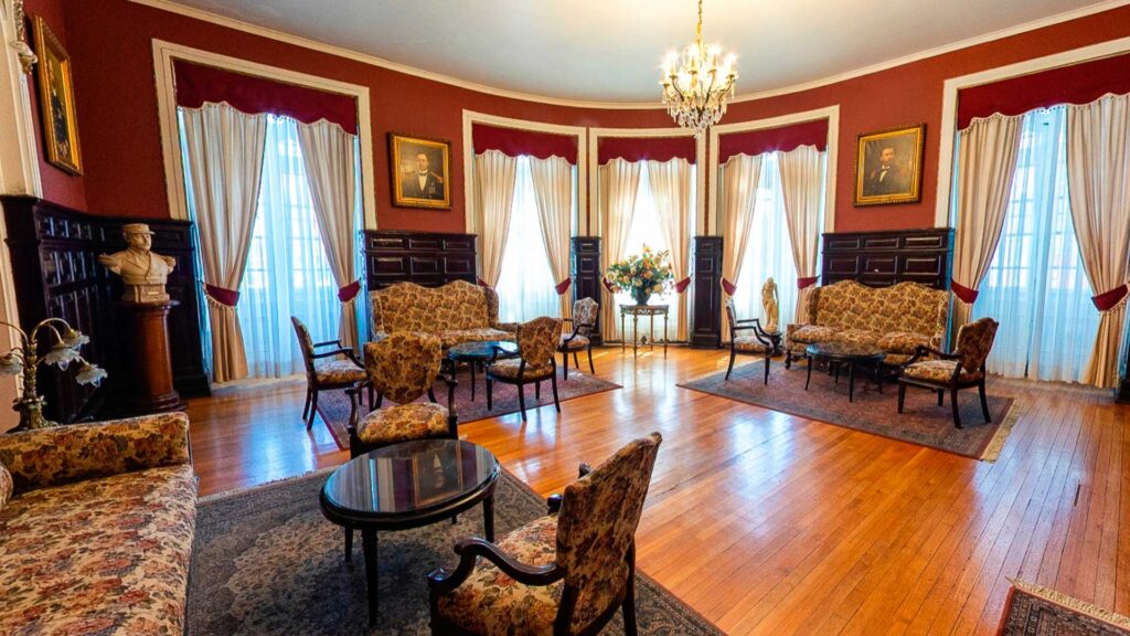 SALON-ALMIRANTE-CONDELL